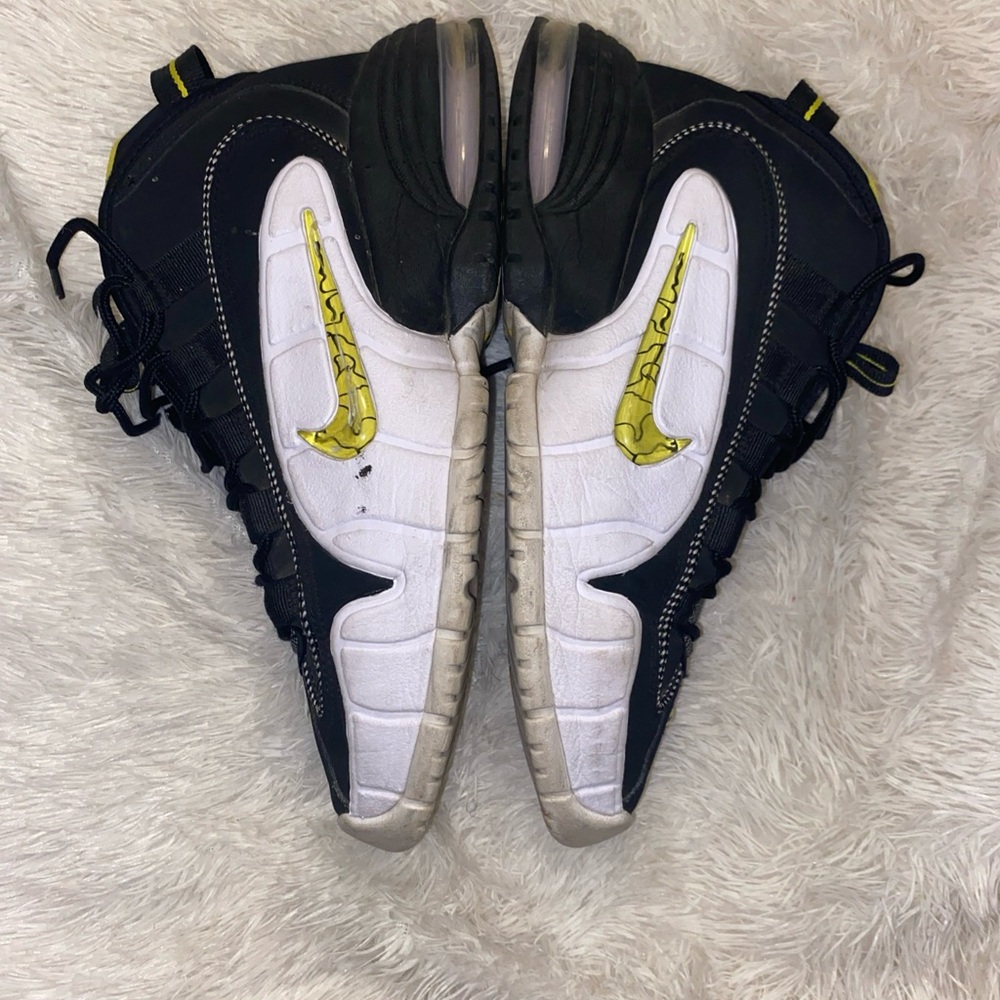 Nike Black and White Sneakers with Yellow Accents